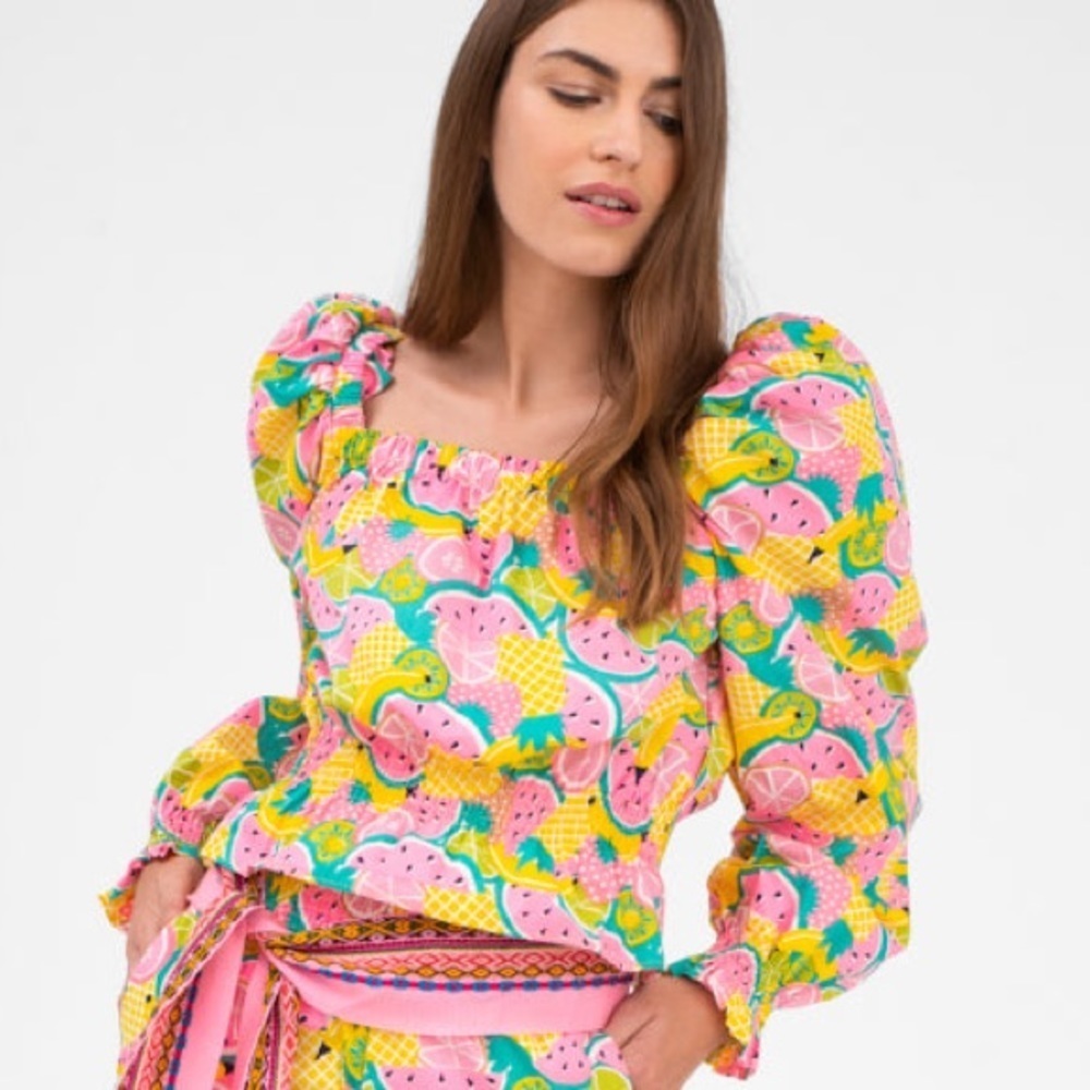 Pitusa Puff Sleeve Crop Top Tropical Fruit (T1)